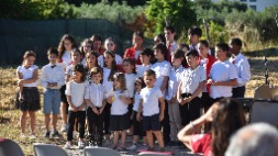 Coro di bambini.JPG