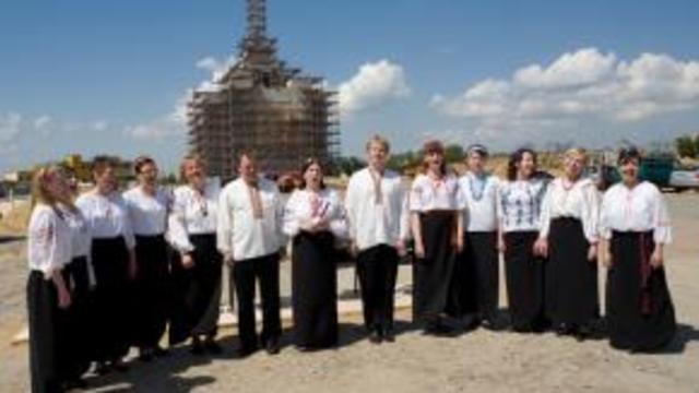 Il presidente Dieter F. Uchtdorf incontra i membri della Chiesa di Gesù Cristo dei Santi degli Ultimi Giorni a Ekaterinburg, in Russia