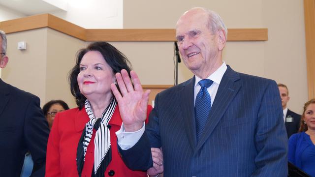 Elder Russell M and Sister Wendy Nelson