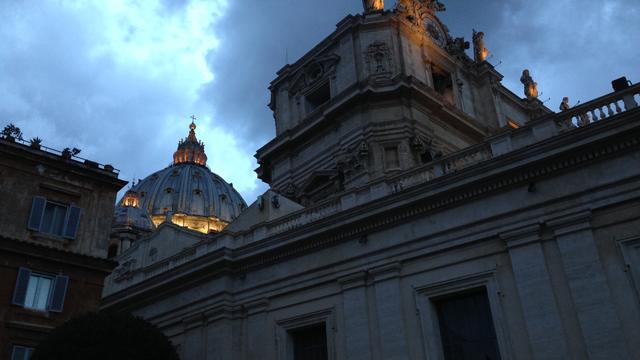 Veduta interna del Vaticano dal cortile dell'Aula Paolo VI
